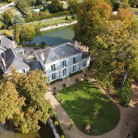 Bed and Breakfast Les Douves Onzain Exteriér fotografie