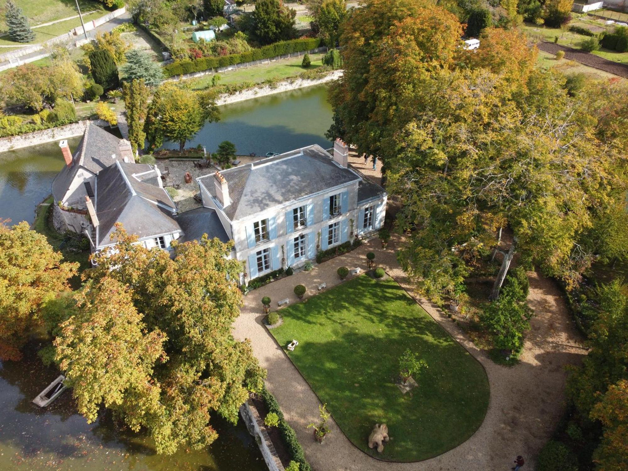 Bed and Breakfast Les Douves Onzain Exteriér fotografie